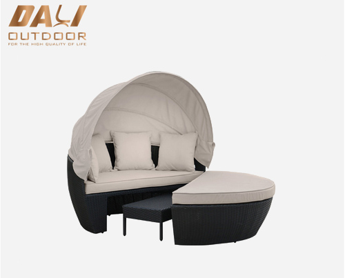 Espreguiçadeira externa 2 em 1 Poly Rattan com dossel
